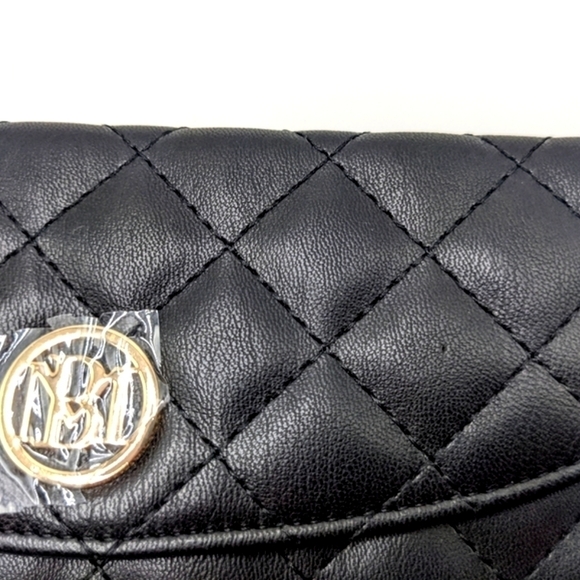 NWT-LAST ONE!-Badgley Mischka Black Foldover Quilted Wallet - Picture 8 of 8